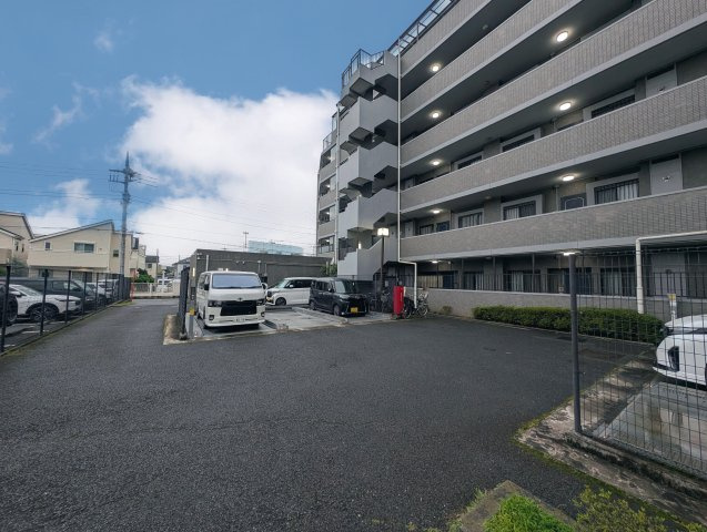 【Gentle　Time】◆やさしい時間が流れる場所◆　包み込むような空間が、日々の緊張をそっと解く。ここで過ごすうちに、時間も人との関係も、心地よく変化していく。