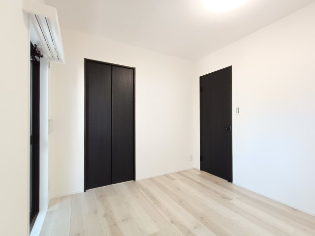 【洋室約5.8帖】