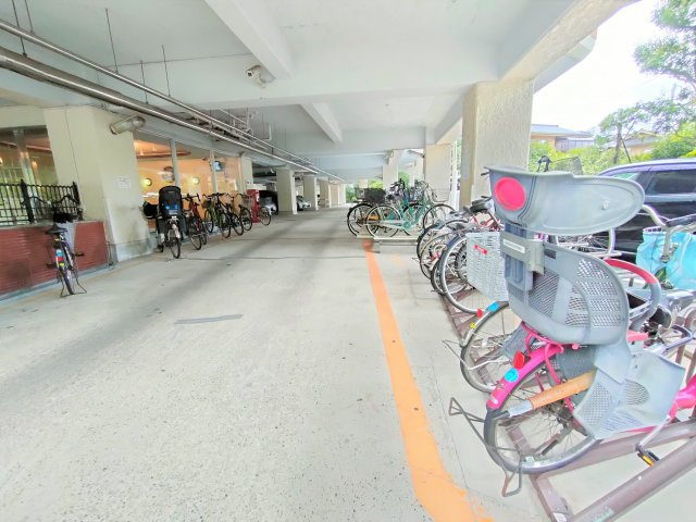 【駐輪場】