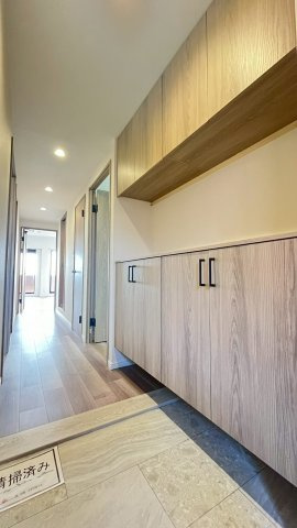 ダイアパレス新石切フォレストタウンの玄関