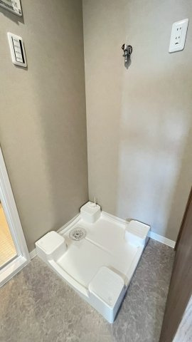 ダイアパレス新石切フォレストタウンのランドリースペース