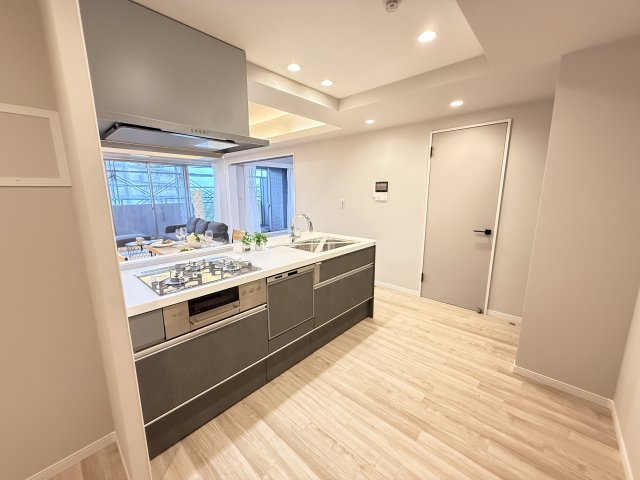 ☆Kitchen☆　毎日のお料理が楽しくなる、使い勝手の良いキッチンです。　