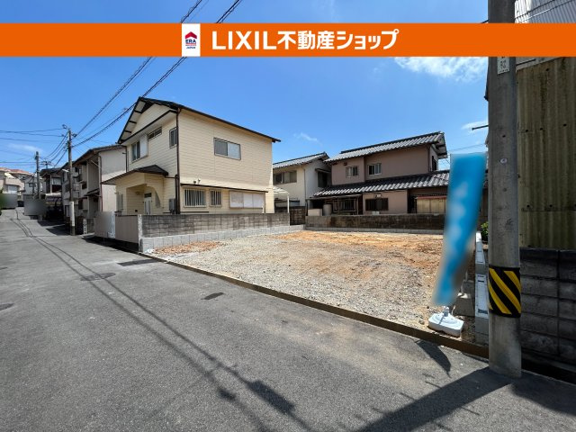 交通量が少ないので車の出し入れは楽々です。