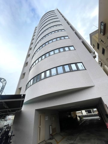 総戸数64戸