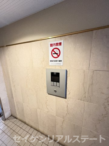 安心・便利のオートロック付き