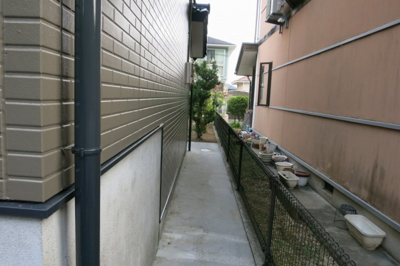排水・管理のしやすいコンクリート仕様で、日々のお手入れ楽々♪