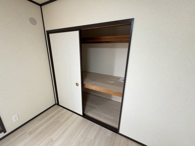 全居室収納付きで、お部屋がすっきり片付きます。