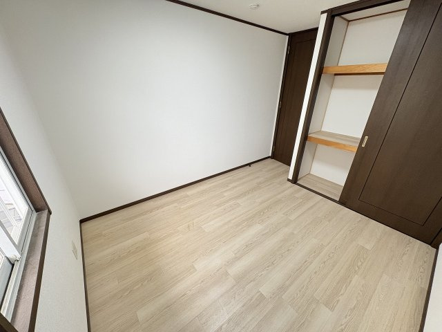 全居室収納付きで、お部屋がすっきり片付きます。