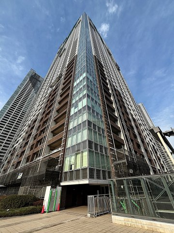 地上58階建・制震構造のタワーレジデンス
