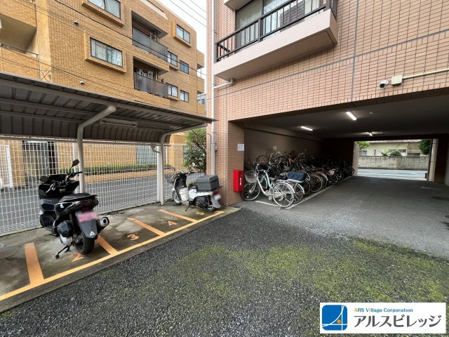 駐輪場・バイク置き場