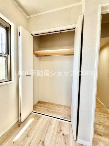 全居室に収納を完備しておりますので、居室の全空間を有効活用出来ます。　