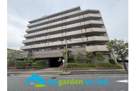 サーパス湘南代官町の外観