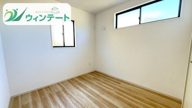 2階の各洋室は明るく通風も良好。寝室・子ども部屋・書斎など、ライフスタイルに合わせて多目的に使えます。