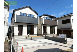 当社で現地販売会開催中 大型パントリー付き　全2棟　1号棟の外観