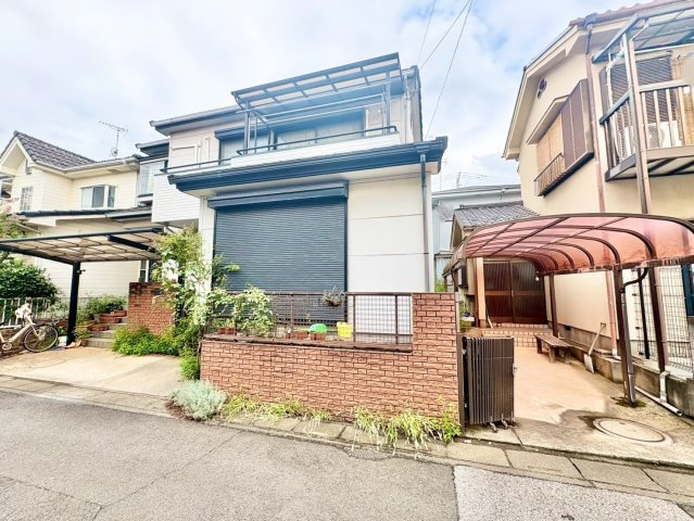 ■お好きなハウスメーカーで建築可能です！　■土地面積約30坪・整形地　■南東道路・日当たり良好！　■近くに商業施設充実！　■東越谷小学校徒歩3分(210ｍ)・越谷東中学校徒歩19分(1500ｍ)