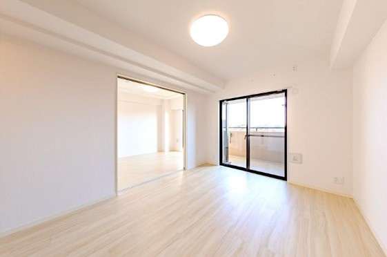 【 HP限定公開 ライオンズプラザ武蔵小金井6階のリビングダイニング】