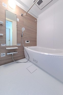 【 HP限定公開 ライオンズプラザ武蔵小金井6階の浴室】