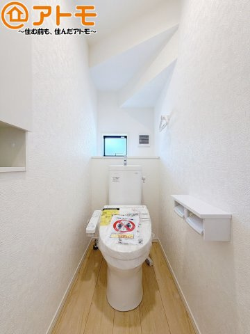 年代を問わず使いやすい洗浄機能付きのトイレ♪肌への負担をも減らせるのでお子様の敏感なお肌も安心！