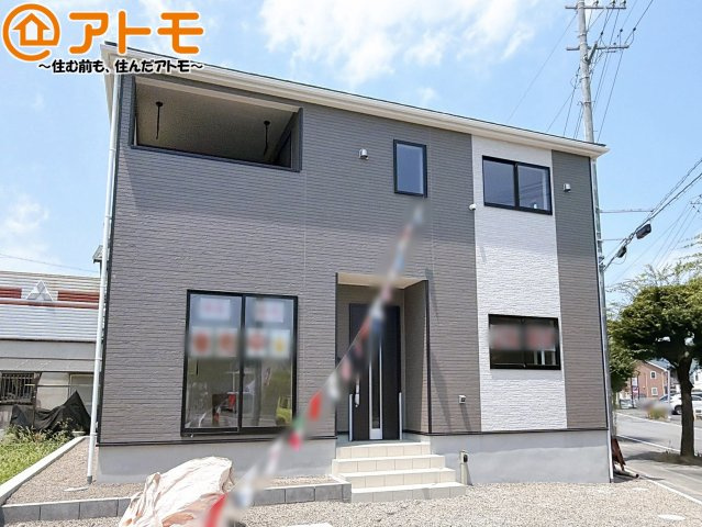 どっしりとした外観は安心感のあるマイホームを実感できますね♪