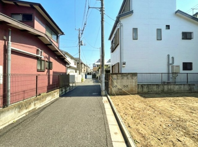 南側道路に面し陽当り良好♪♪　駅徒歩13分　周辺環境がとっても充実しているので便利で暮らし心地の良いエリアです