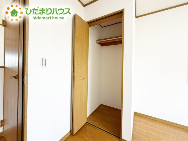 各部屋にしっかり収納を完備しています♪