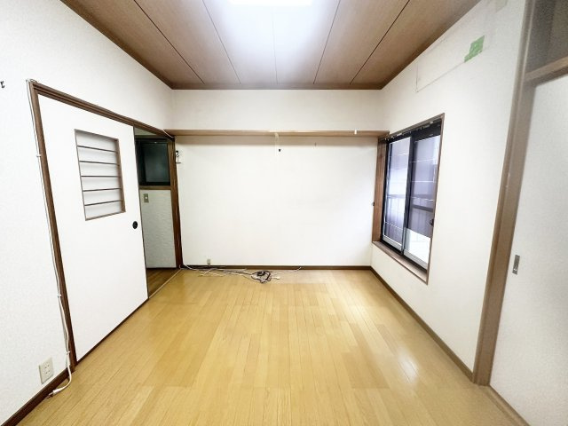 洋室