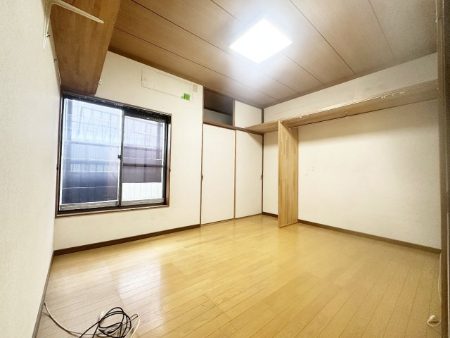 洋室