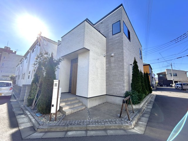 外観：311002280760