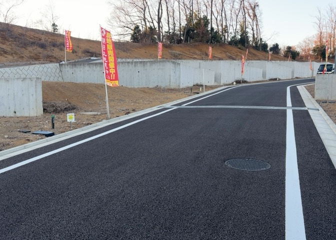 最寄り駅が近いなどの交通アクセスが良い土地だと暮らしやすいですよね。通勤・通学の観点から土地を選ぶことも大切です！自身や家族のライフワークからあったの物件を探しましょう！当社営業がお力になります！