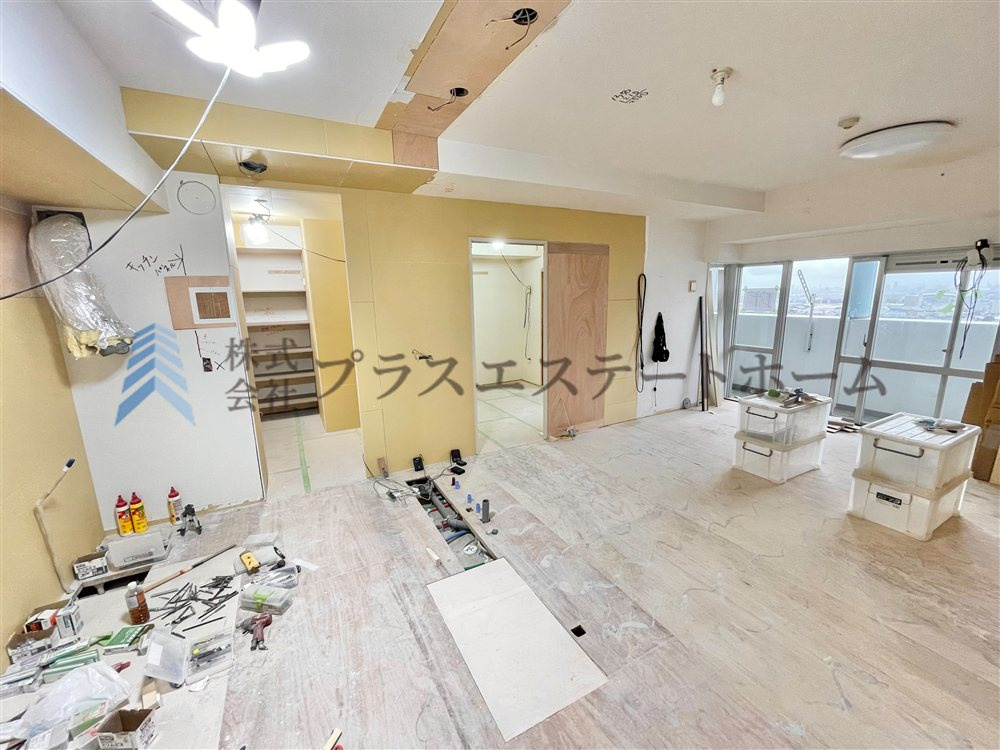 リフォーム中！2026年9月末完成予定です♪パントリーも広々♪収納たっぷりの物件です♪