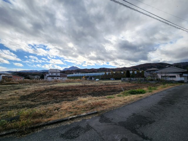 【薄根町土地の写真】