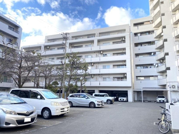 コム古川橋の駐車場