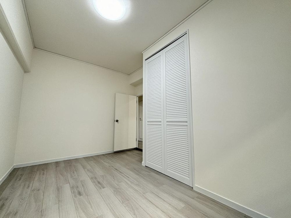 コム古川橋の洋室