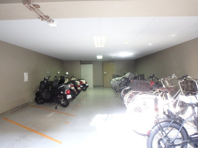 駐輪場・バイク置場
