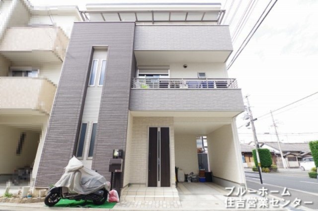 外観：327002322404