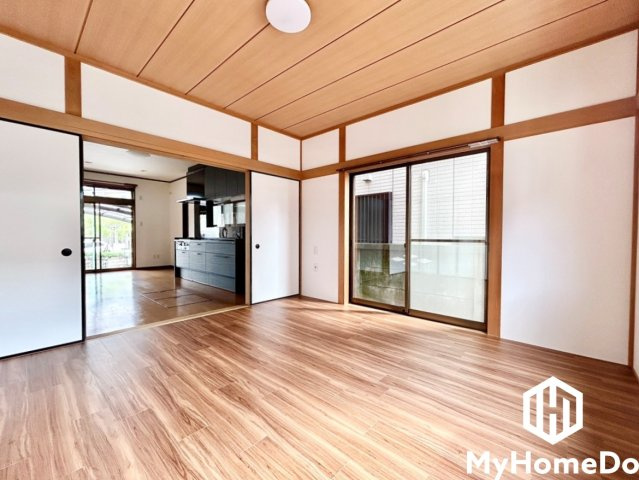 隅々まで光が降り注ぎ、明るく心地の良い空間