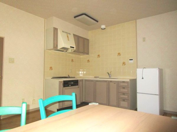 【下呂市少ケ野の中古マンションの居間】