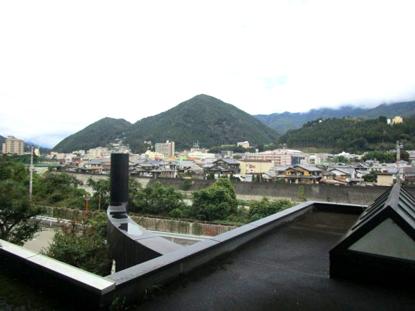 【下呂市少ケ野の中古マンションの展望】