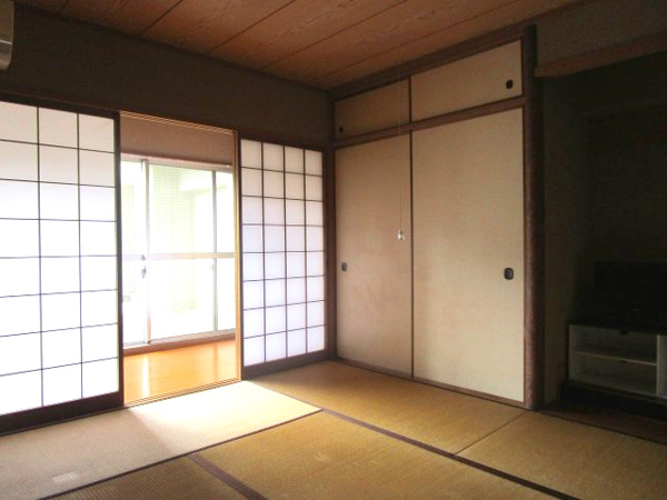 【下呂市少ケ野の中古マンションの和室】