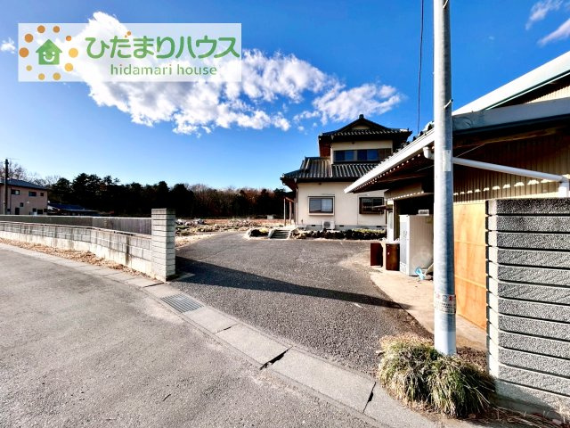 マイホームなら駐車場代がかかりません！しかも、自宅の駐車場で洗車ができます！今までコイン洗車に行っていた手間も省けて、節約にもつながります(^^♪