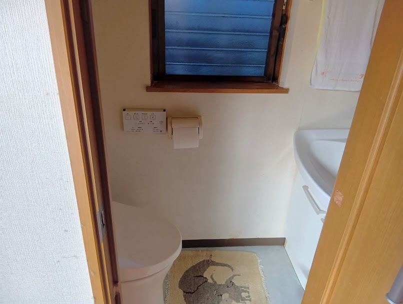 洗面と一体型のトイレです！