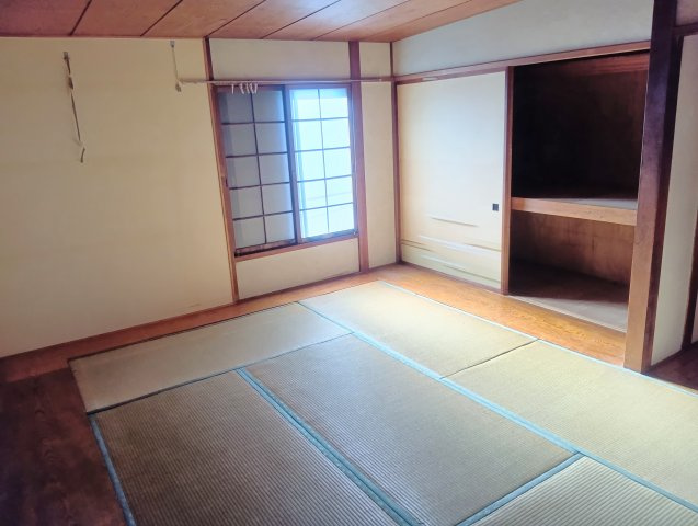 畳の香りはリラックス効果があるとも言われ、静かで穏やかな気持ちになれます！