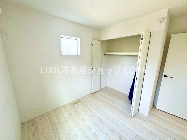 全居室に収納を完備しておりますので、居室の全空間を有効活用出来ます。　