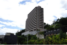  上質リノベ コスモ三滝本町の外観