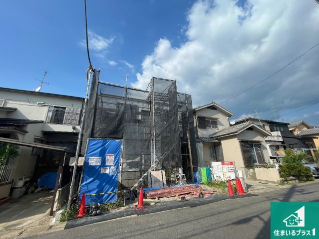 周辺は落ち着いた街並みの住宅地！子育てがしやすい住環境です！気になることがありましたら、お気軽にお問い合わせください！　