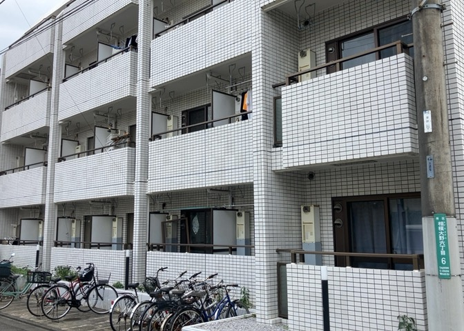 景色重視でお家選ぶをするとスーパーが遠い！学校が遠い！など生活をするうえで利便性で困ることもあります。まず一度現地を見学する際に、周辺の施設などがあるかを確認し、暮らし始めた後のことを想像しましょう。