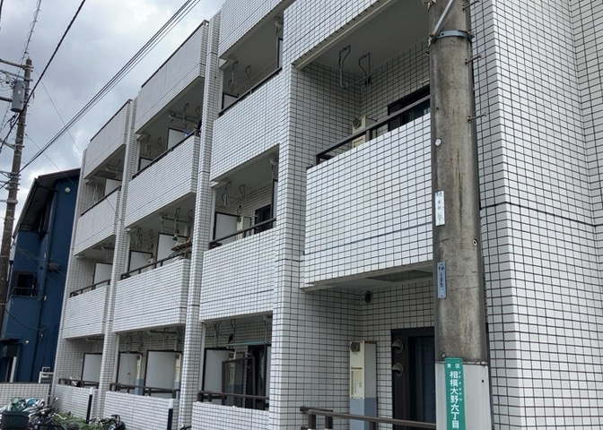 ＳＲＣ造は強度や耐震性の面でもRC造と比べて優れています。そのため、10階建以上の高層または超高層マンションなどの建築にも多く採用されています。柱や梁などのサイズが小さくても高い耐震性を確保できます。