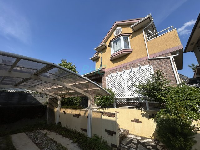 外観：325000108018