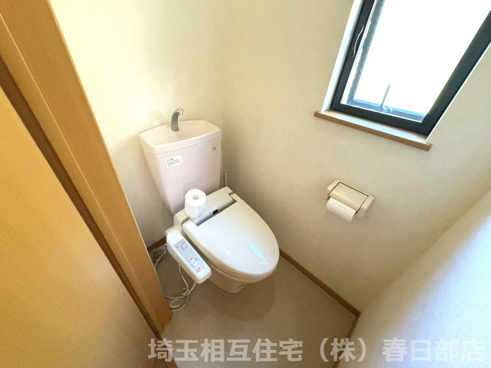 トイレは1階、2階にそれぞれ設置されていて便利です。