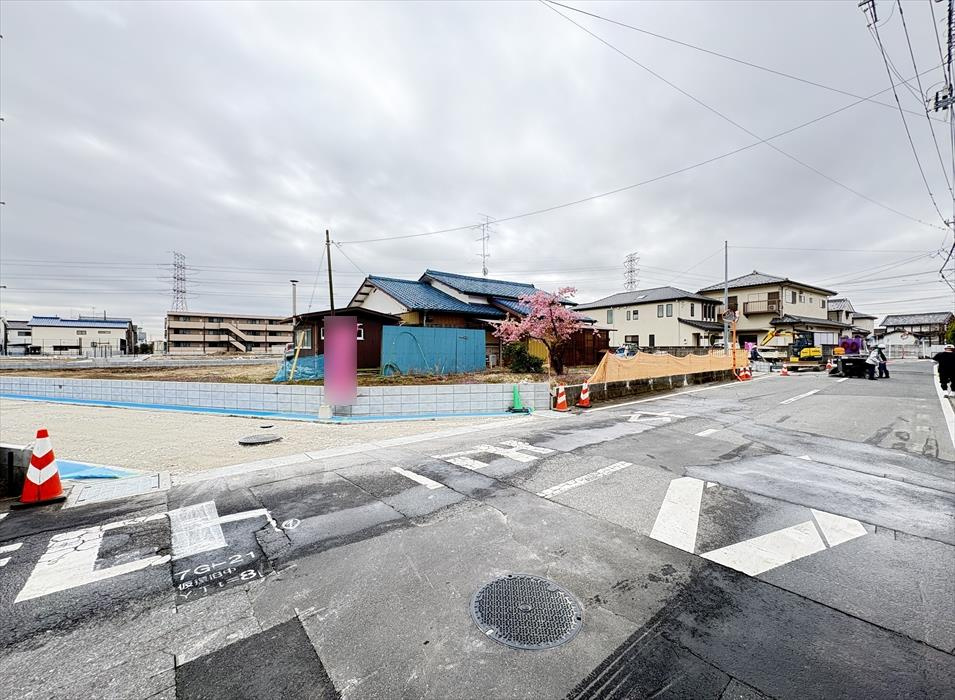 北側7ｍ公道の様子／2026年3月6日撮影　BELS認定の省エネ住宅です。